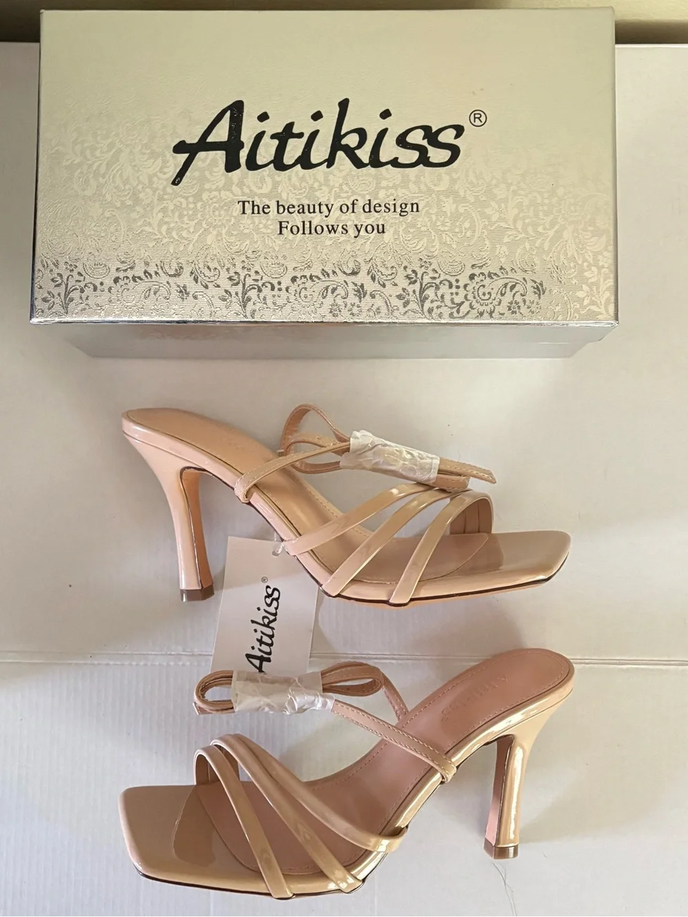 AITIKISS Women's Nude Strappy Square-Toe Heels New in Box 6 1/2